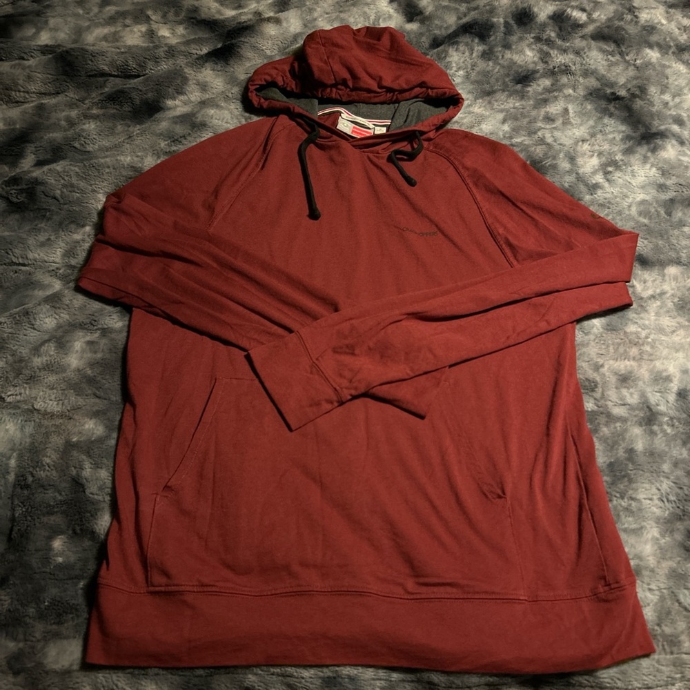 Craghoppers Men's Red Hoodie insect repellent